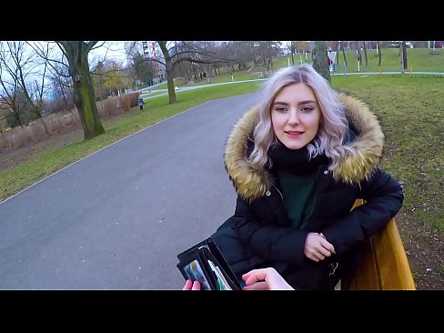 ❤️ برای پول، تقدیر از یک غریبه را قورت می دهد - کار بامزه در پارک اثر Eva Elfie ❤️❌ فوق پورن در ما ❌️❤